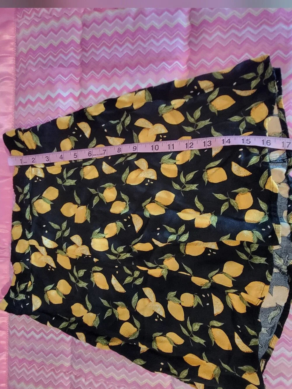 Philosophy Lemon Print A-Line Mini Summer Skirt Women's Size 4 Black Yellow